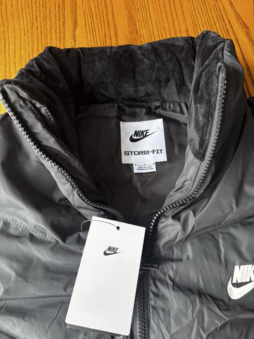 Жилетка Nike STORM-FIT