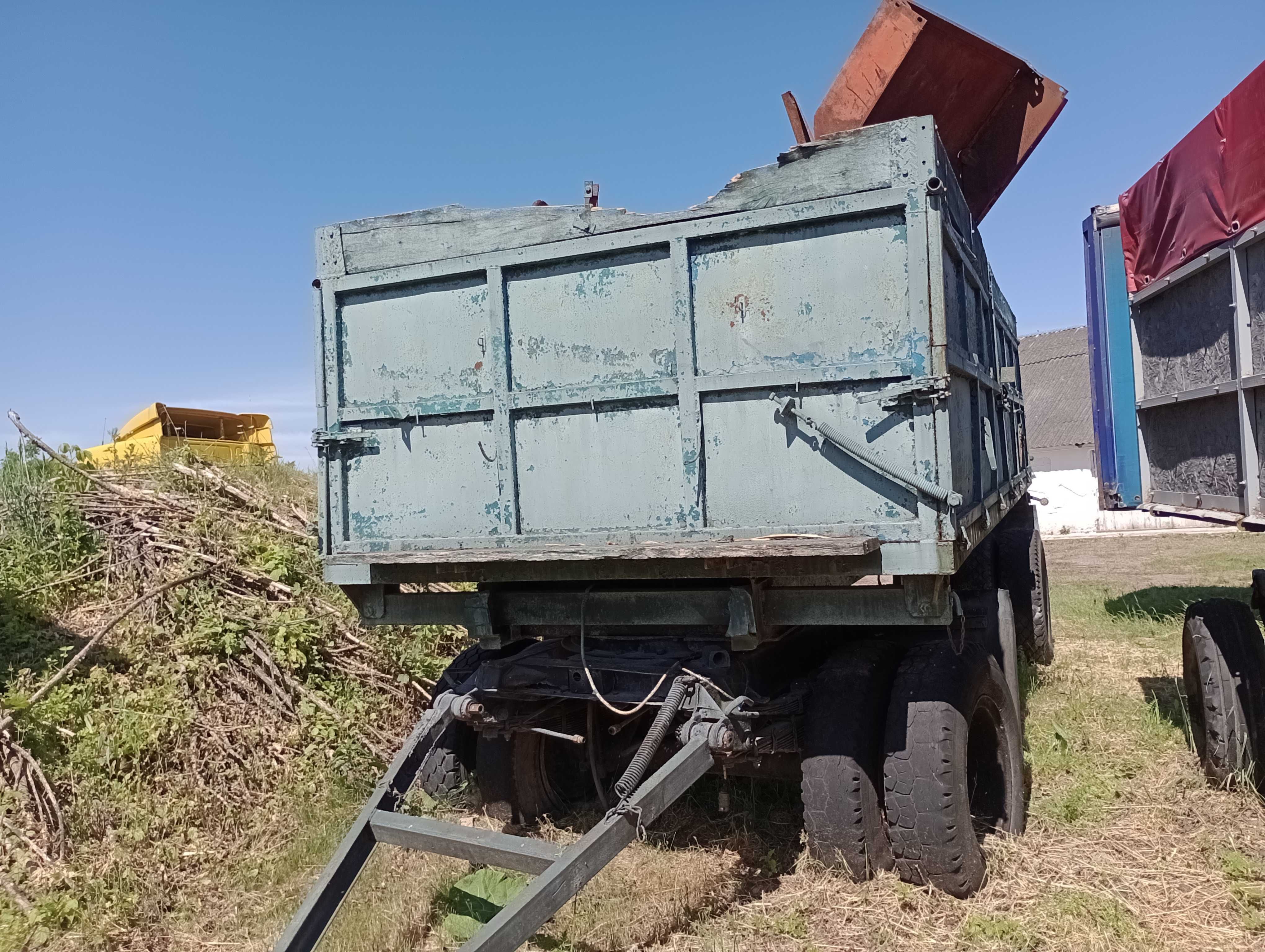 Продам прицеп до автомобіля Камаз