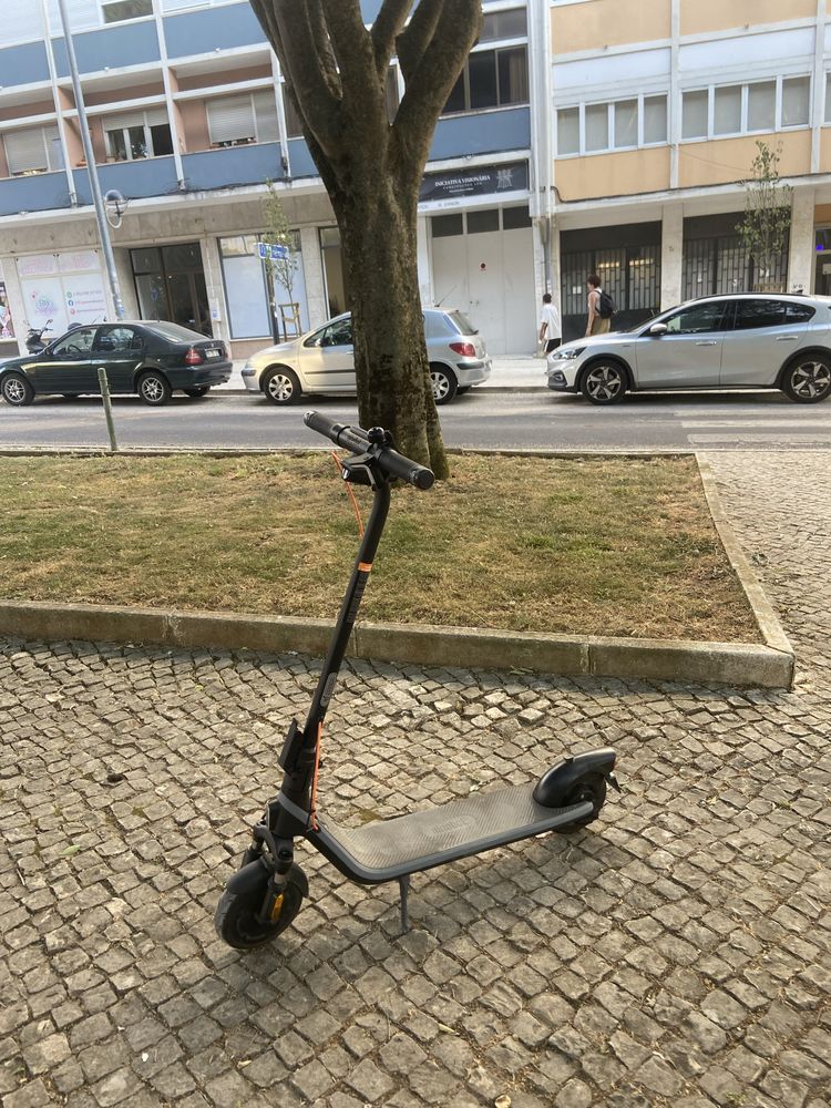 Trotinete Segway ninebot E2 plus