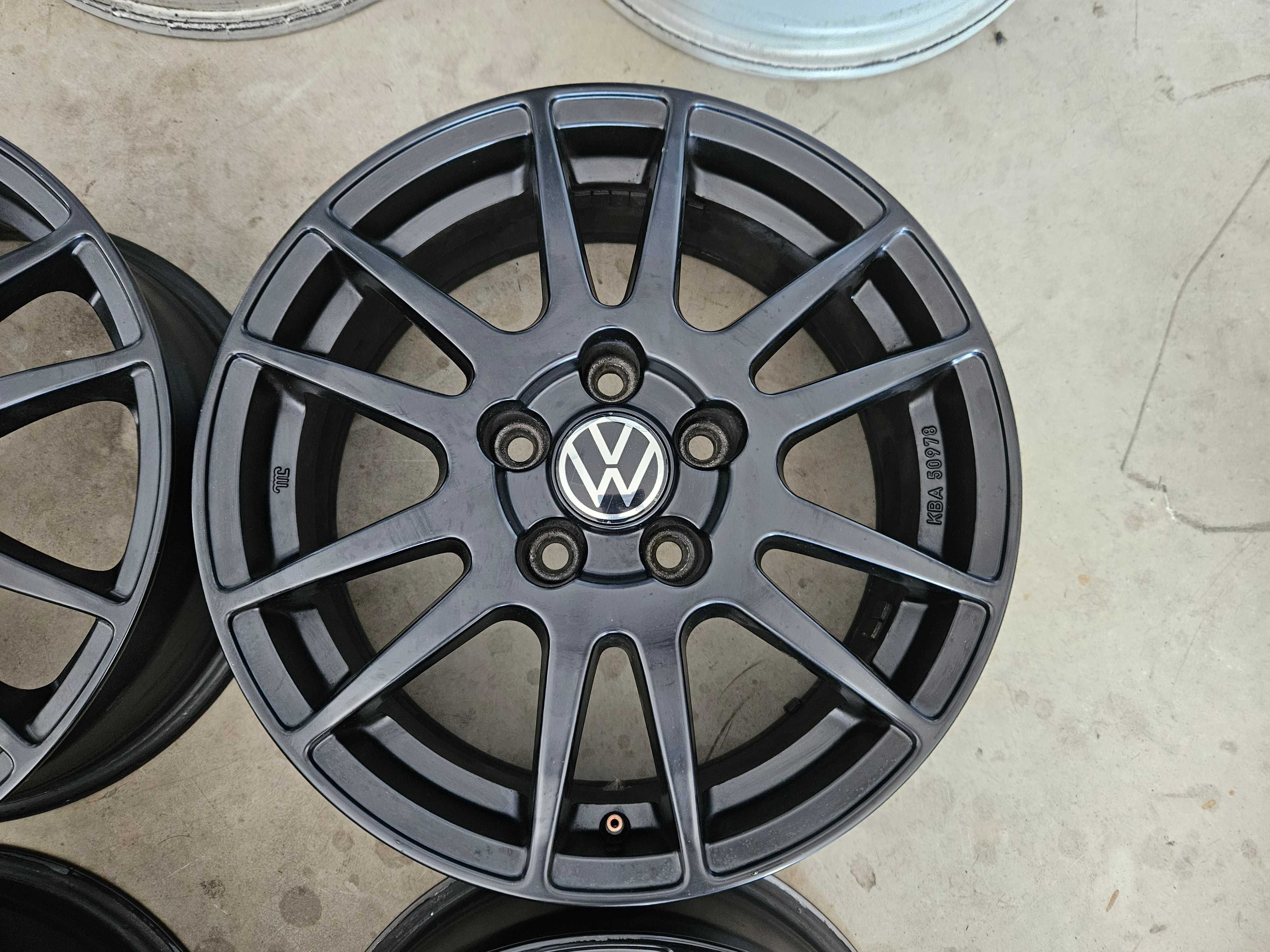 Alufelgi 16" VW Golf VII plus Caddy Touran Passat b6 b7 b8 T-roc 5x112