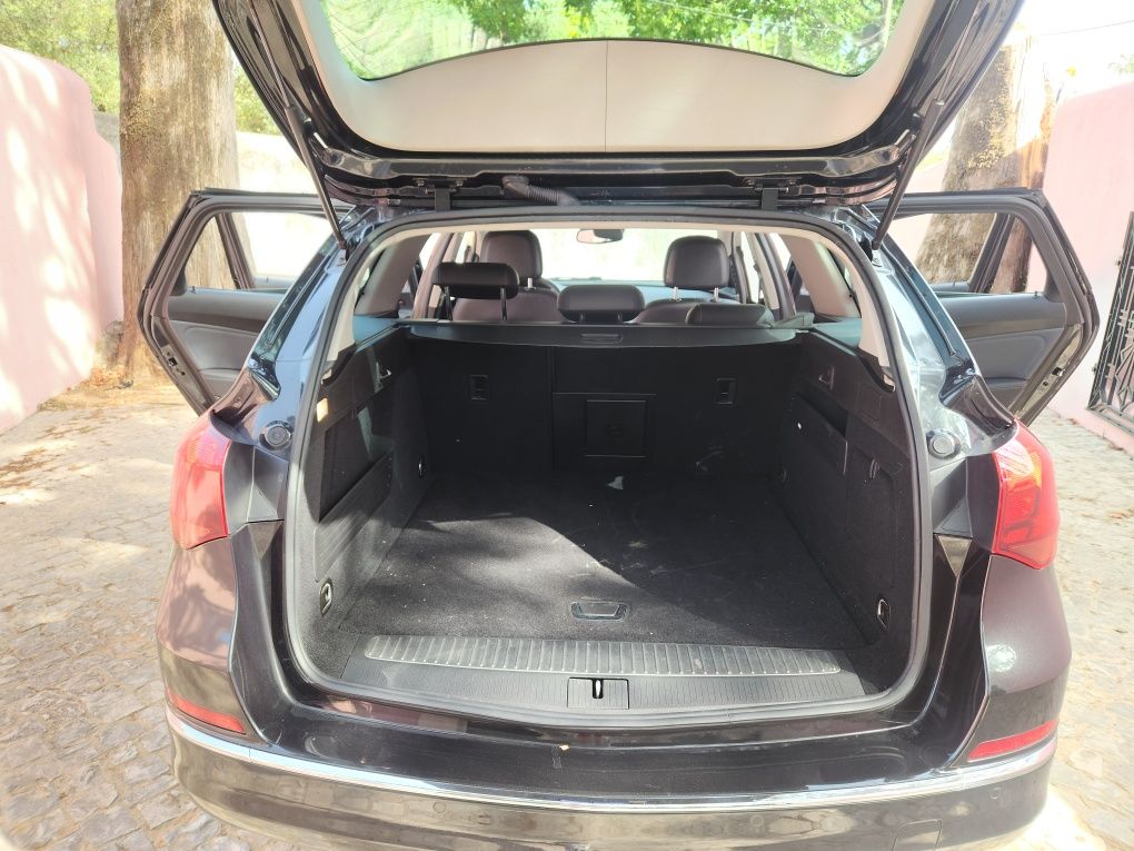 Opel Astra 1.6 CDTI Cosmo Nacional 120 MIL KMS