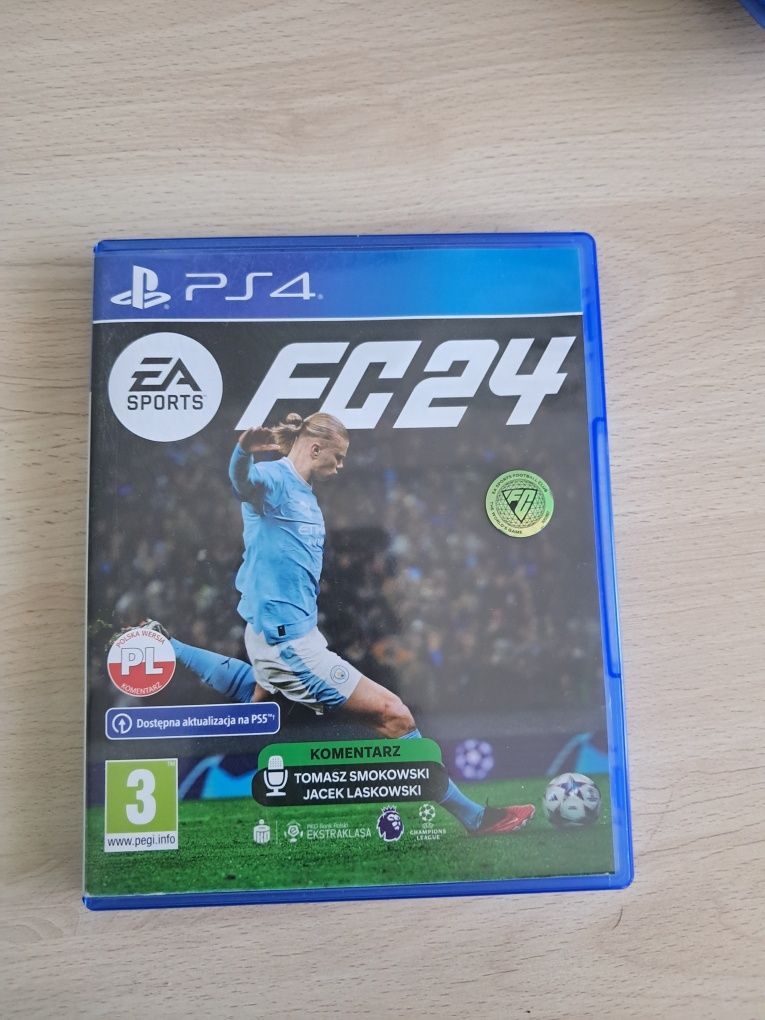 PlayStation 4 z grami i z telewizorem