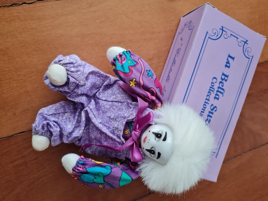 Palhaço em porcelana novo