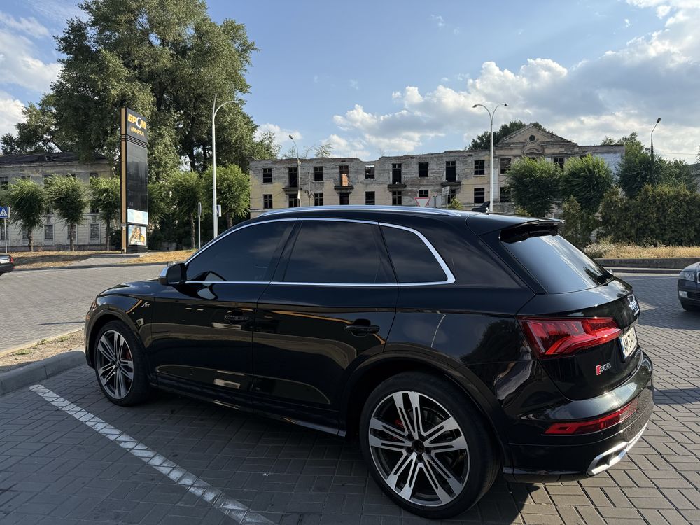 Audi SQ5 2017року