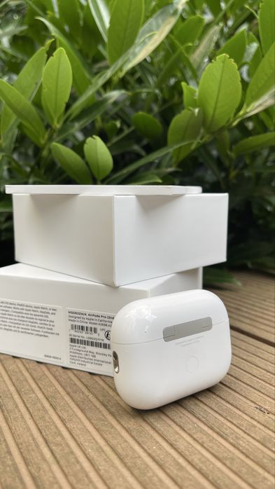 Apple Airpods Pro 2-generacji Ligthning White