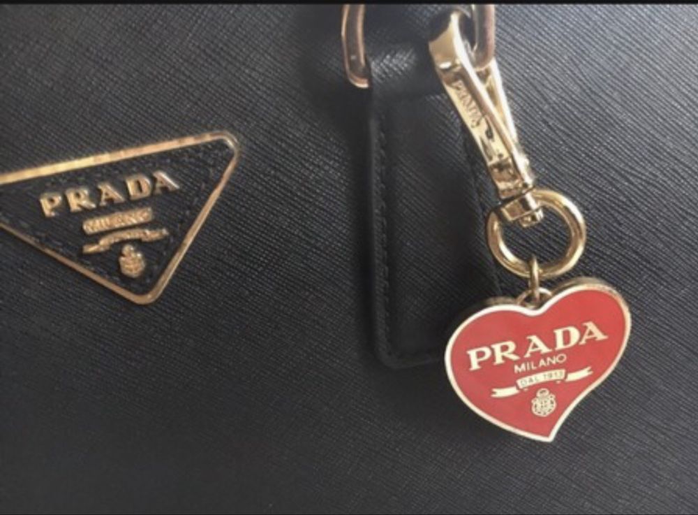 Prada brelok breloczek zawieszka do kluczy torebki