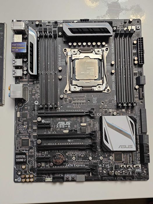 Ігрова материнська плата Asus X99-A / S2011v3 / DDR4 + i7 5930K