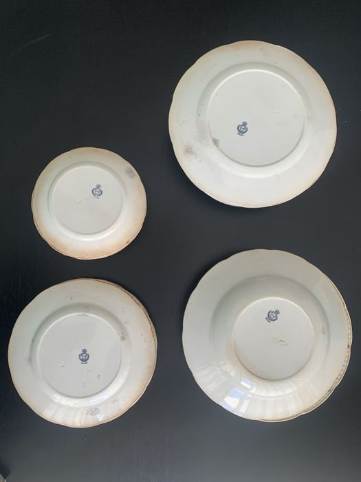 Pratos Porcelana (C&W)