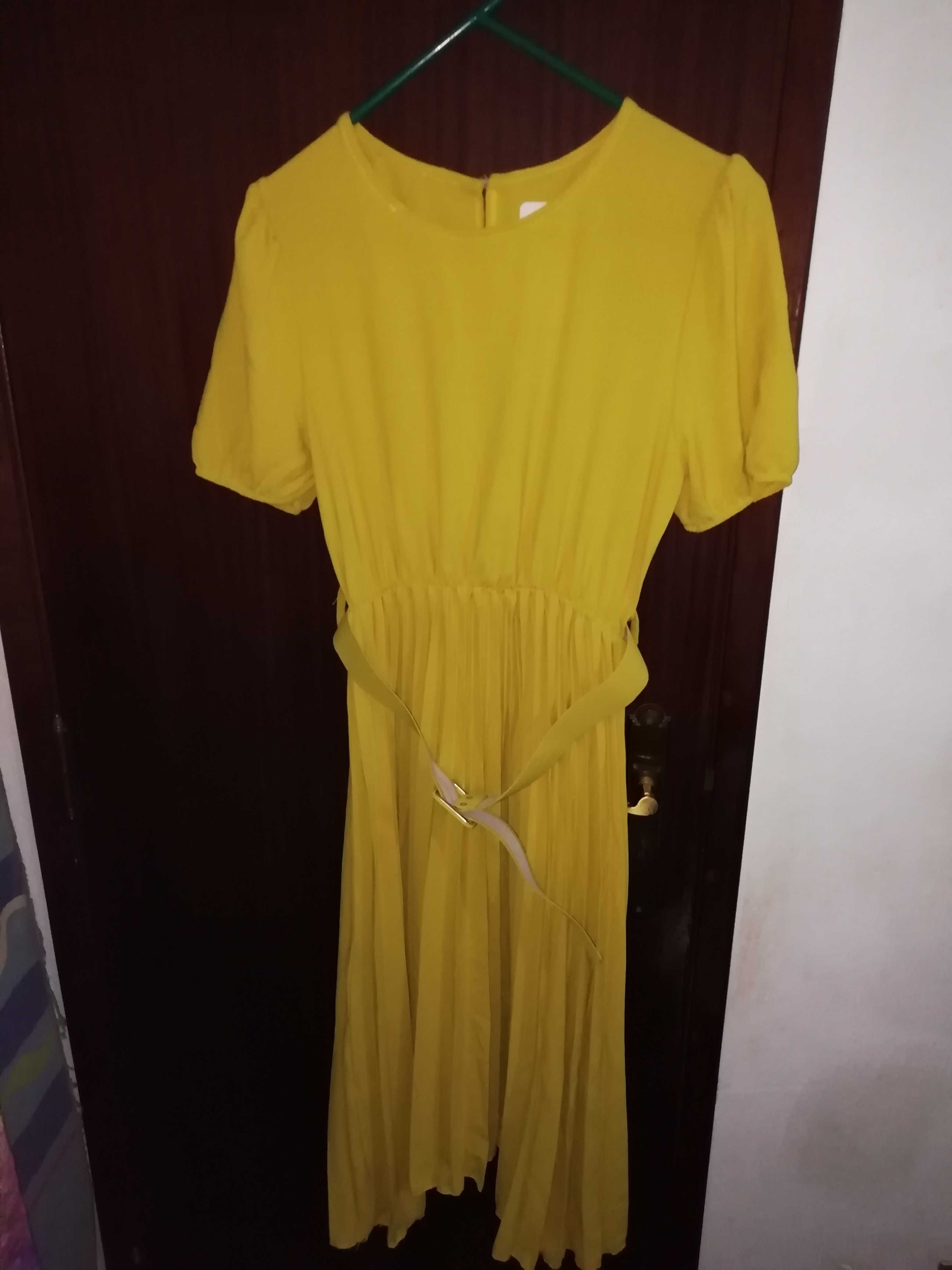 Vestido amarelo mostarda novo