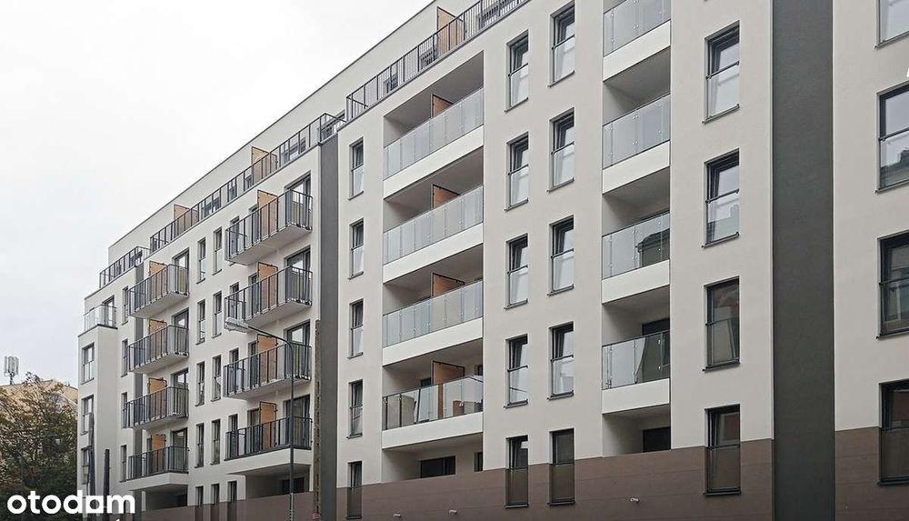 Świeżo Oddany Blok !! Ścisłe Centrum !!! Parking - Gratis !!!