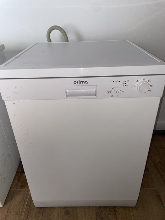 Conjunto maquina de lavar roupa e loiça