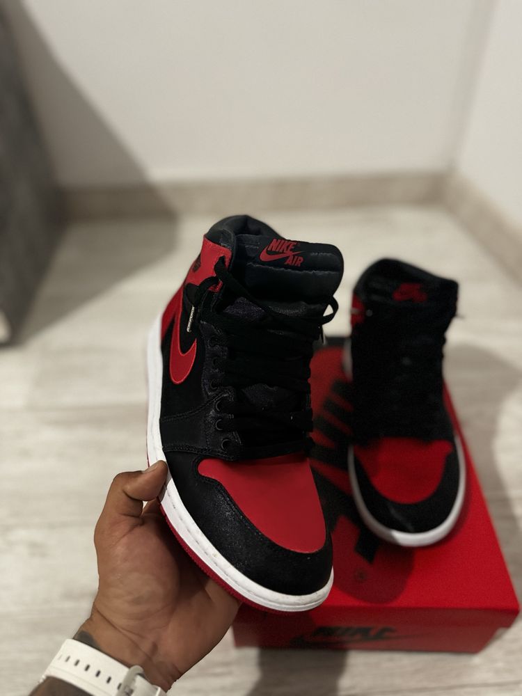 Jordan 1 satin nr 43