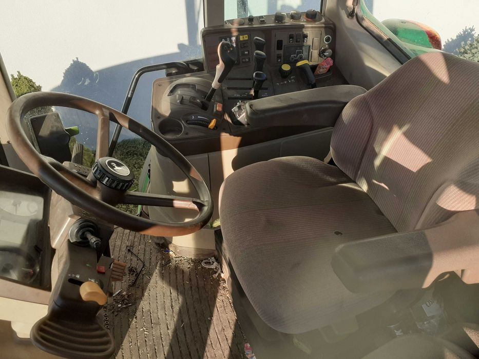 Ciągnik rolniczy John Deere 6920 rok 2006 r. 150 KM