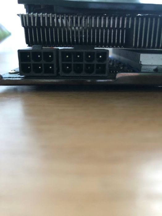 Видеокарта Gigabyte 3gb