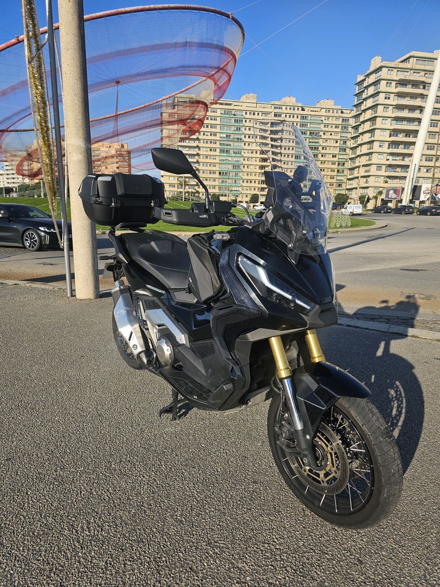 Honda x-adv 750 com Garantia