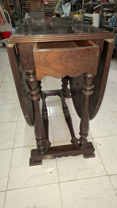 Mesa de jantar dobrável