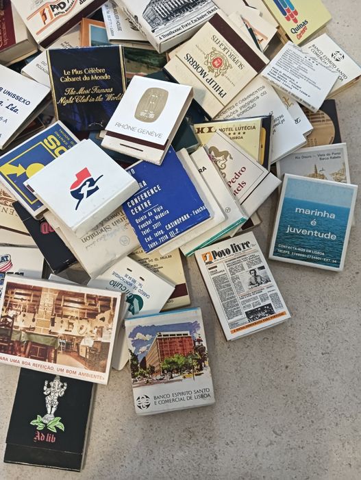 Coleção de carteiras  de caixas de fósforos com 100 undades