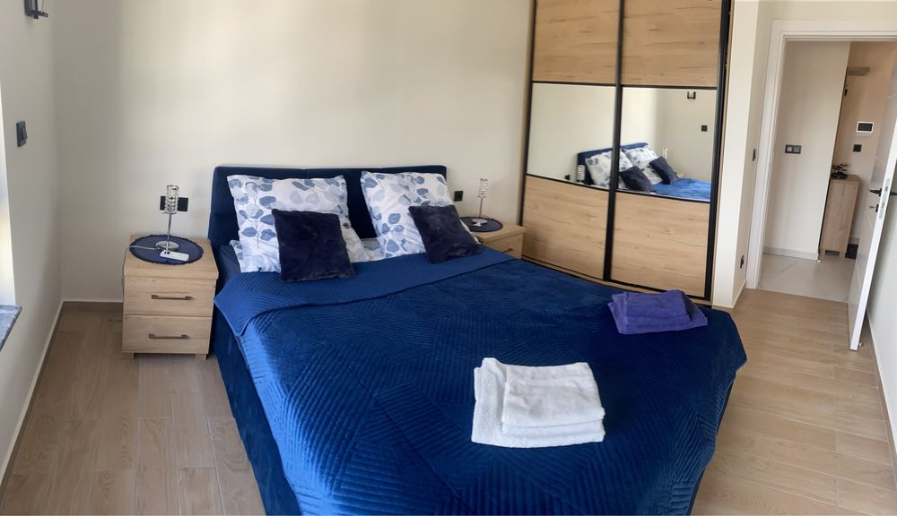 Wynajem apartamentu w Czarnogórze z basenem wolne terminy wrzesień
