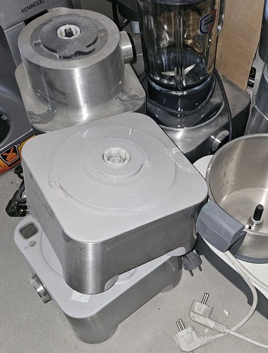 Kenwood запчастини все працює Лише Опт .Мотори від техніки .