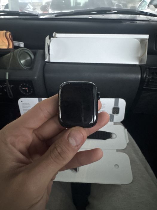 Apple watch SE 2.geração -100% funcional(ecra estalado)