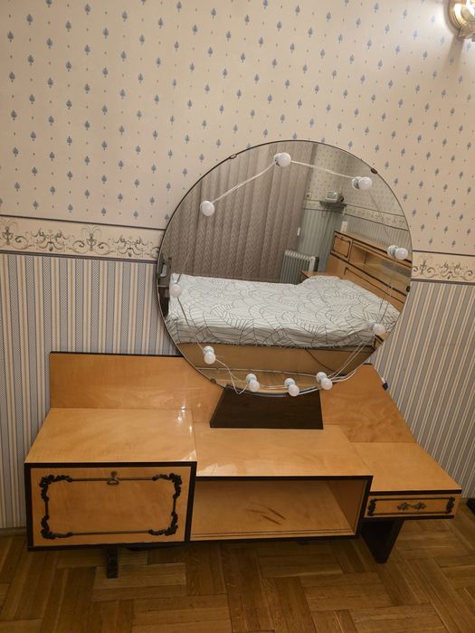 Toaletka - lekkie uszkodzenia