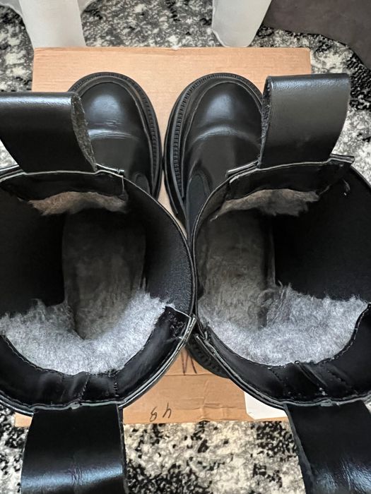 Продам трендові зимові жіночі челсі