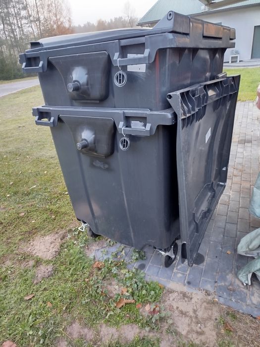 Kosz na śmieci kontener kubeł 1100