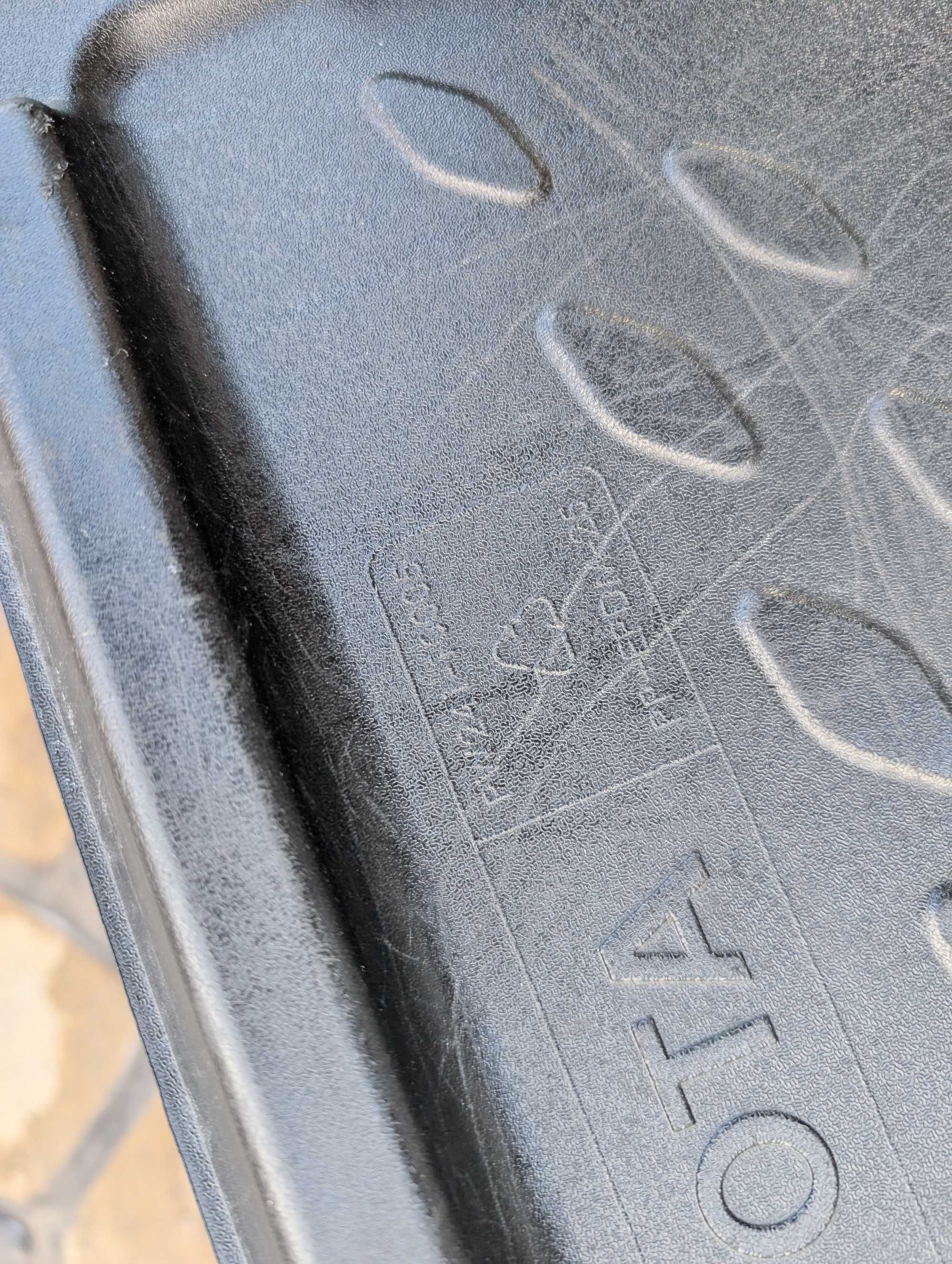 Коврик в багажник килимок TOYOTA CH-R 2016- pw241-10005