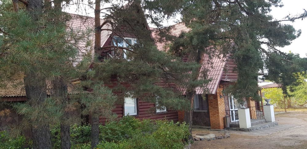 Готельно-ресторанний комплекс 40сот.; S-507м2 (Блакитне озеро).