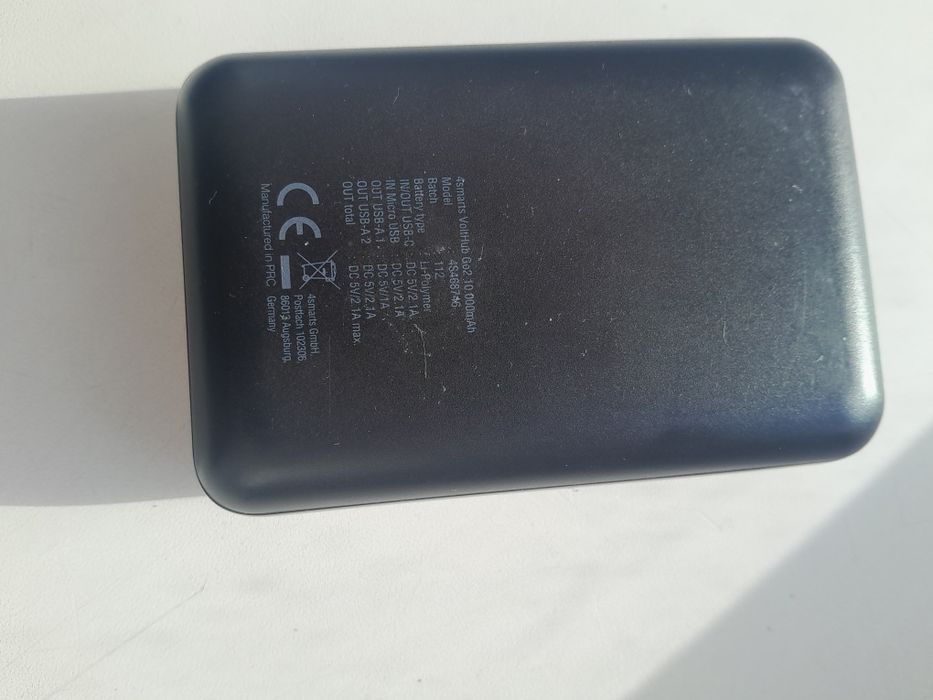 Продаю повербанк 10000