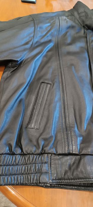Blusao pele. Como novo