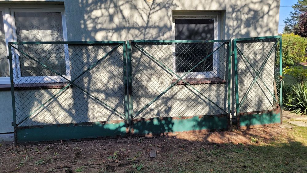 Brama 400 x 180 cm plus furtka 95