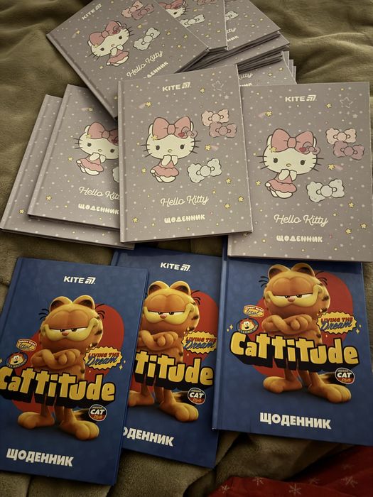 Щоденник шкільний Hello Kitty