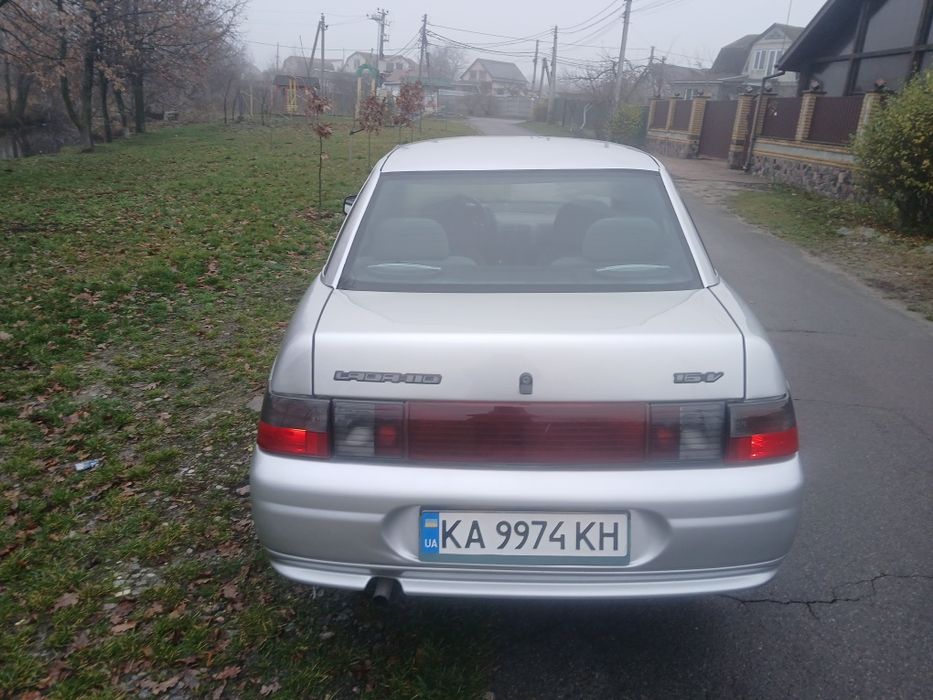Продаж Ваз 2110 в гарному стані з малим пробігом