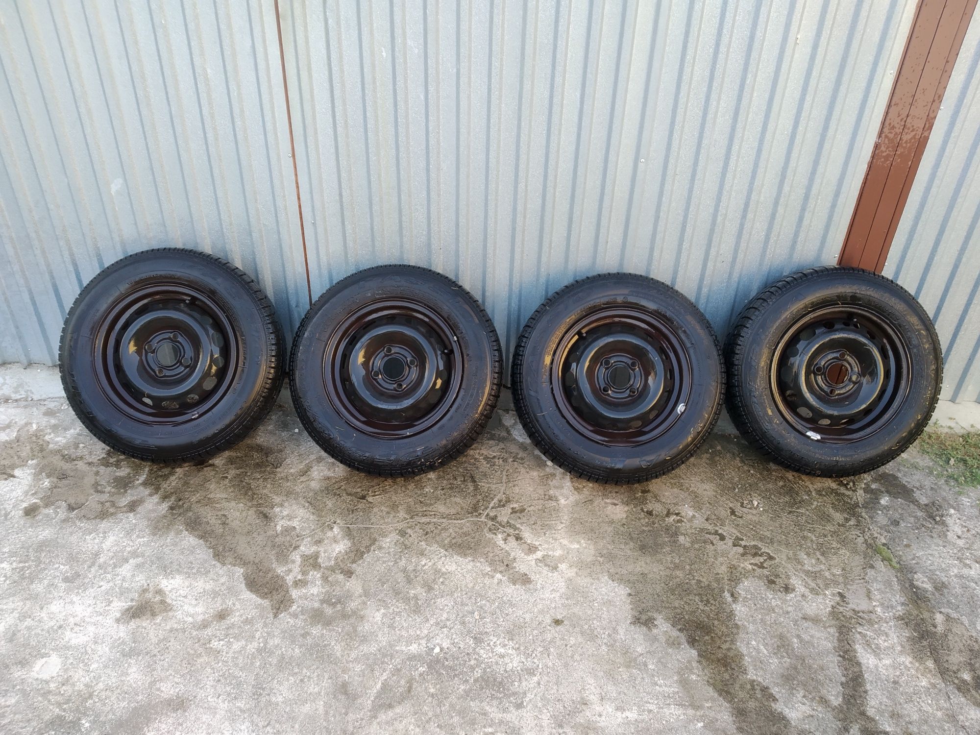 Opony letnie z felgami stalowymi 4x Dębica 155/80R13 83T Passio 2XL 20