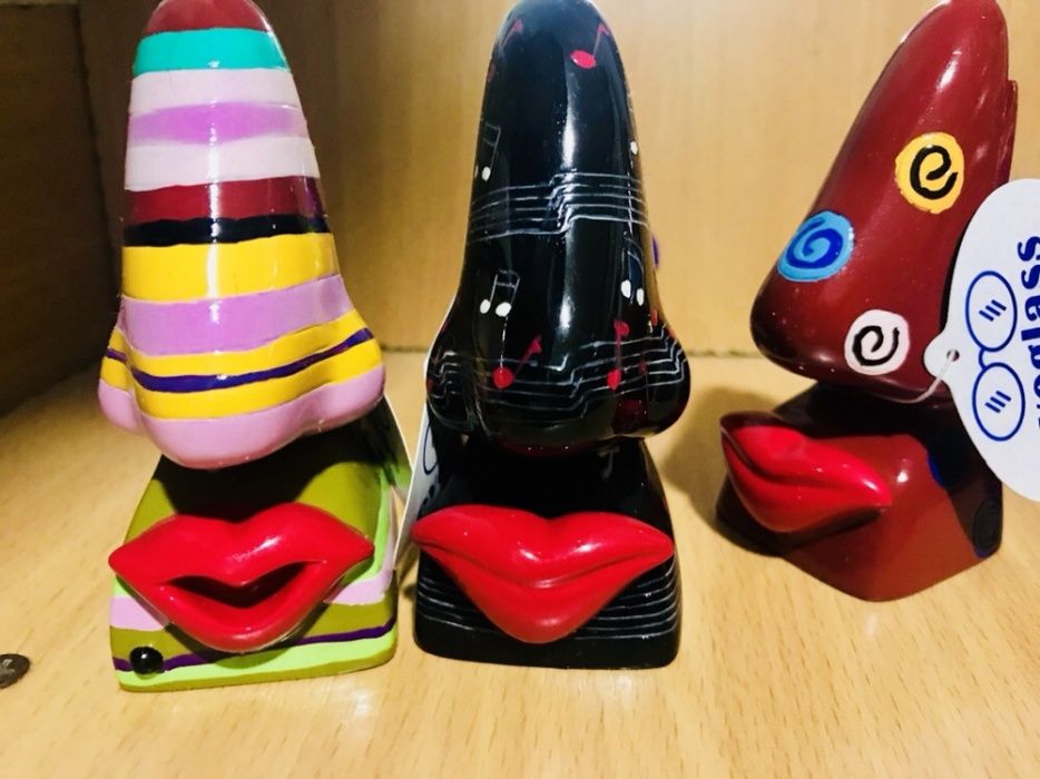 Подставка для очков серии Picassos Nose