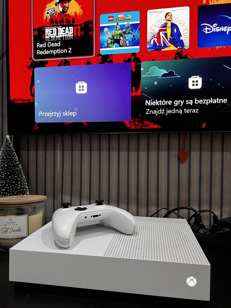 Microsoft Xbox One S All Digital Stan idealny w pelni sprawna