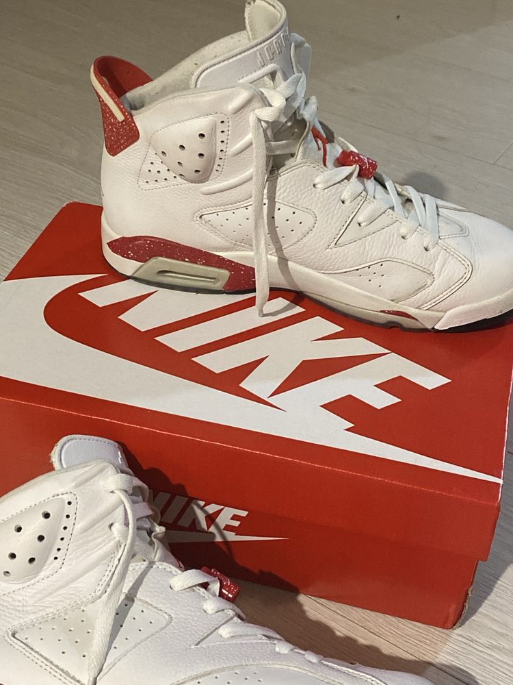 Кроссовки Air Jordan 6 retro white