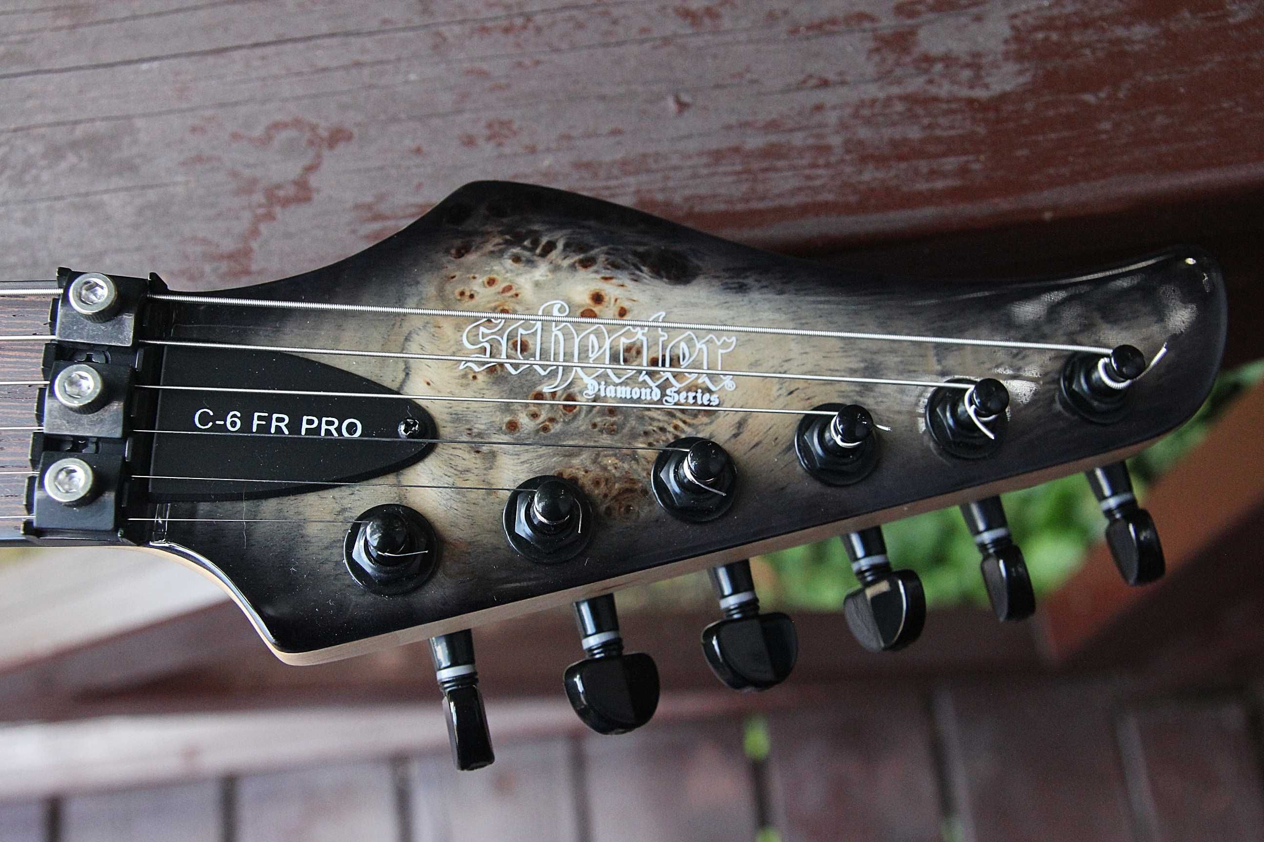 Schecter C-6 Pro Charcoal Burst - Floyd Rose
