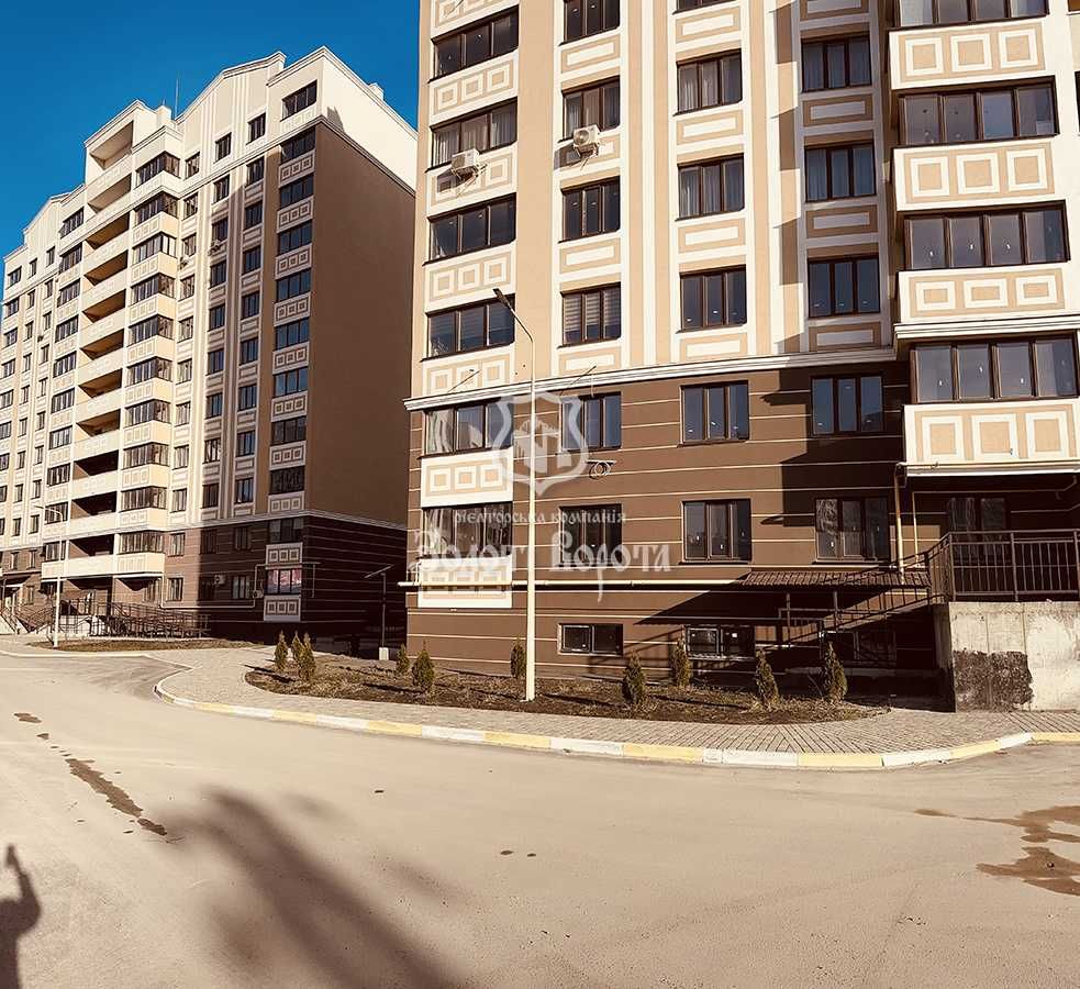 Квартира, 2к. Новобудова, с. Крюківщина. Стан — від будівельників.