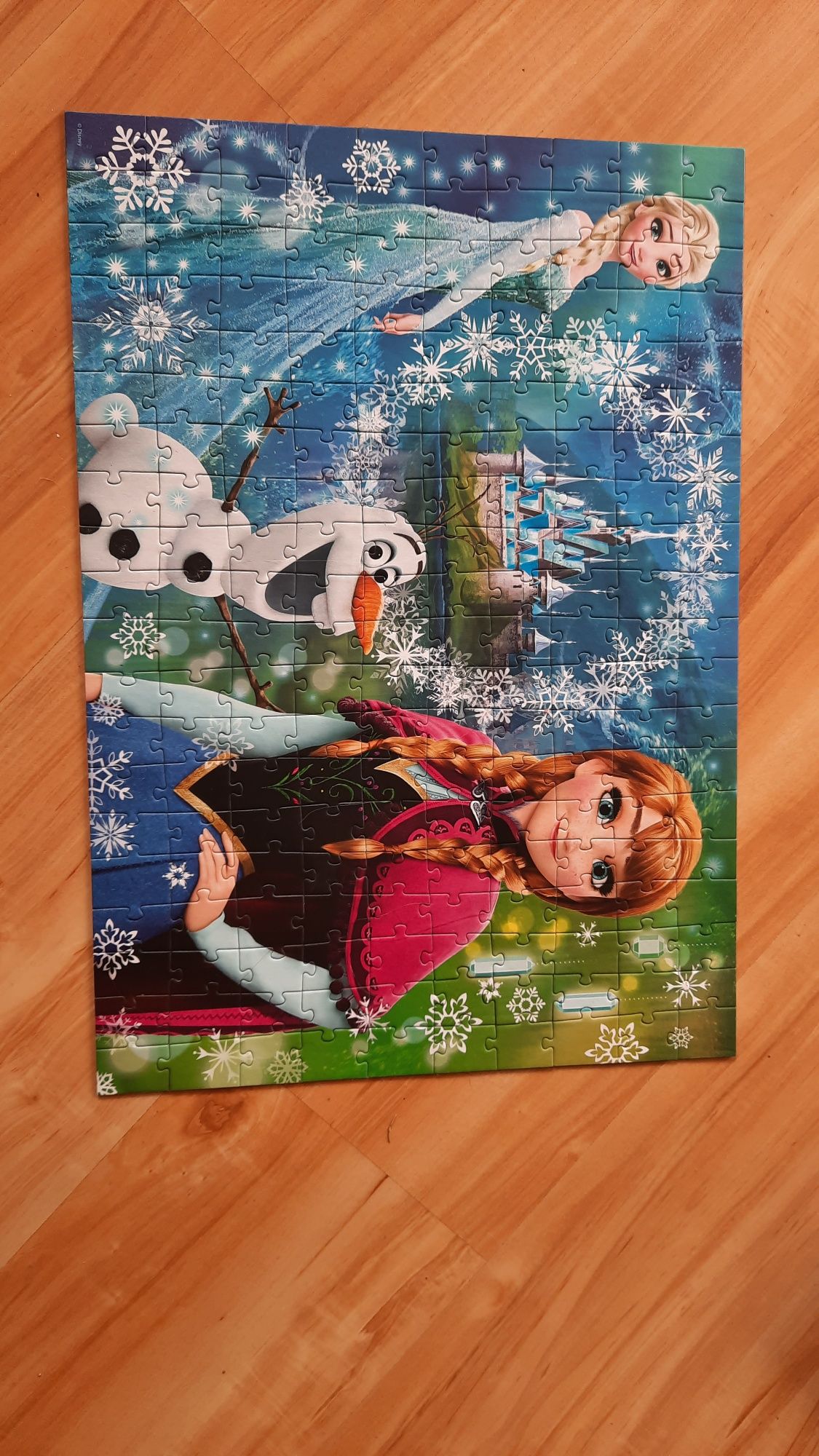 Puzzle FROZEN Anna i Elza + gratis Puzzle FROZEN II