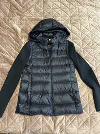 Жіноча куртка Tommy Hilfiger XS