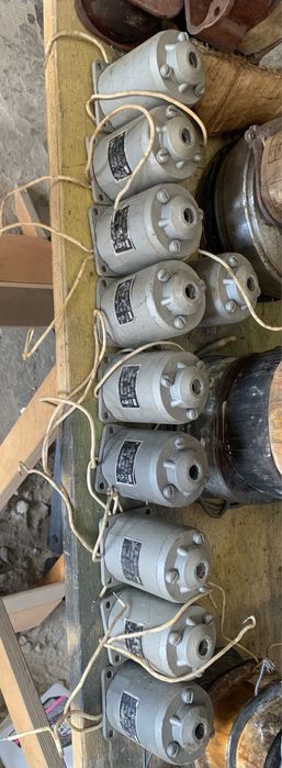 Электромагнит ЭУ-520301 соленоид