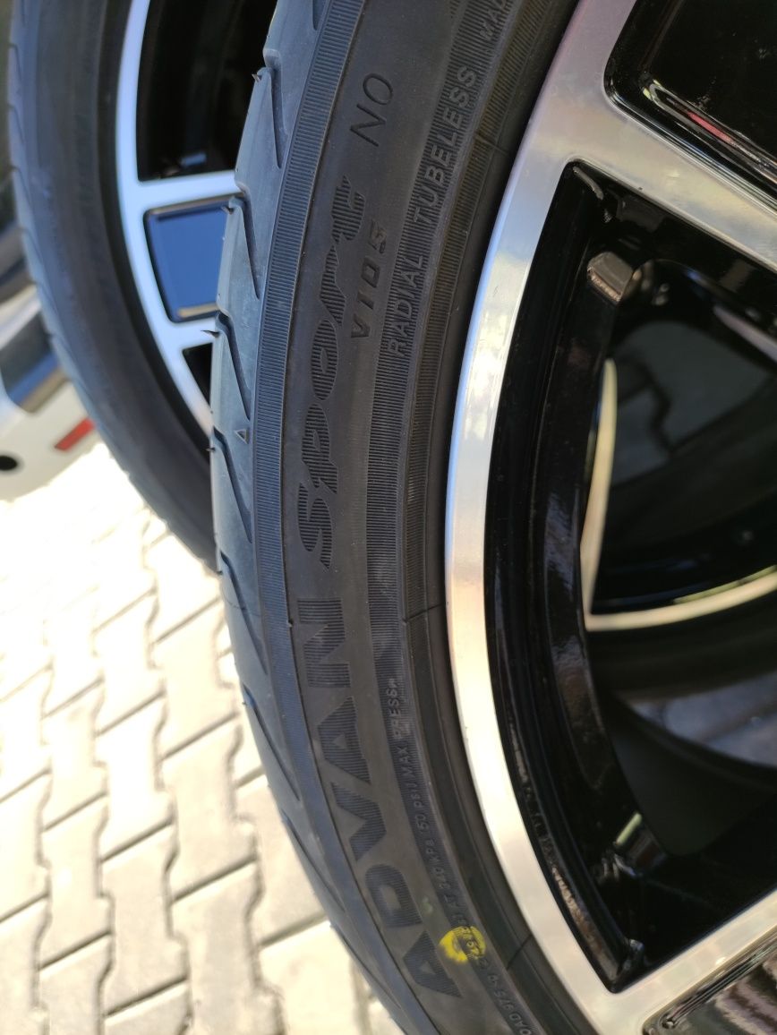 Yokohama advan 315/30r22 285/35r22 cayenne