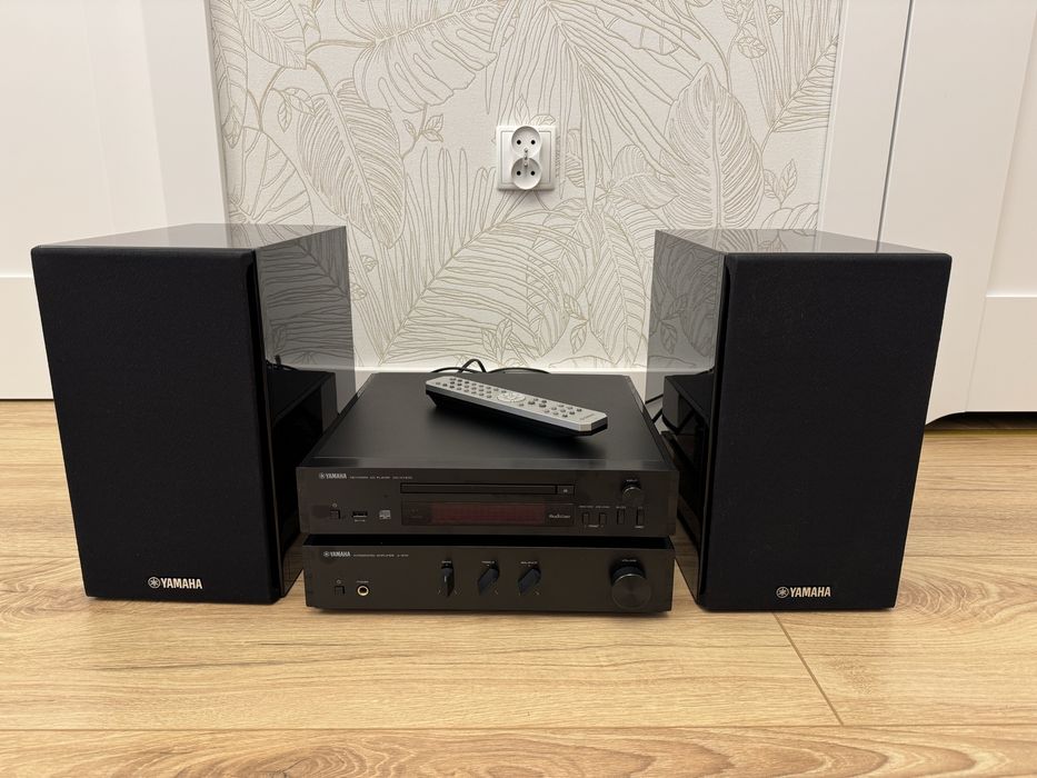 Yamaha Grand PianoCraft MCR-N670