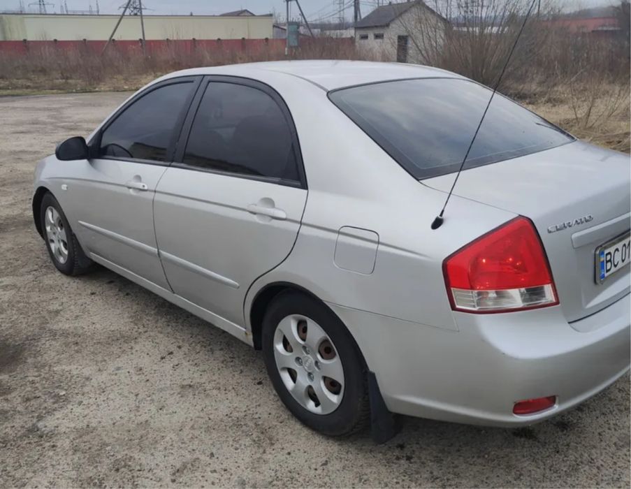 Продам. Своє авто