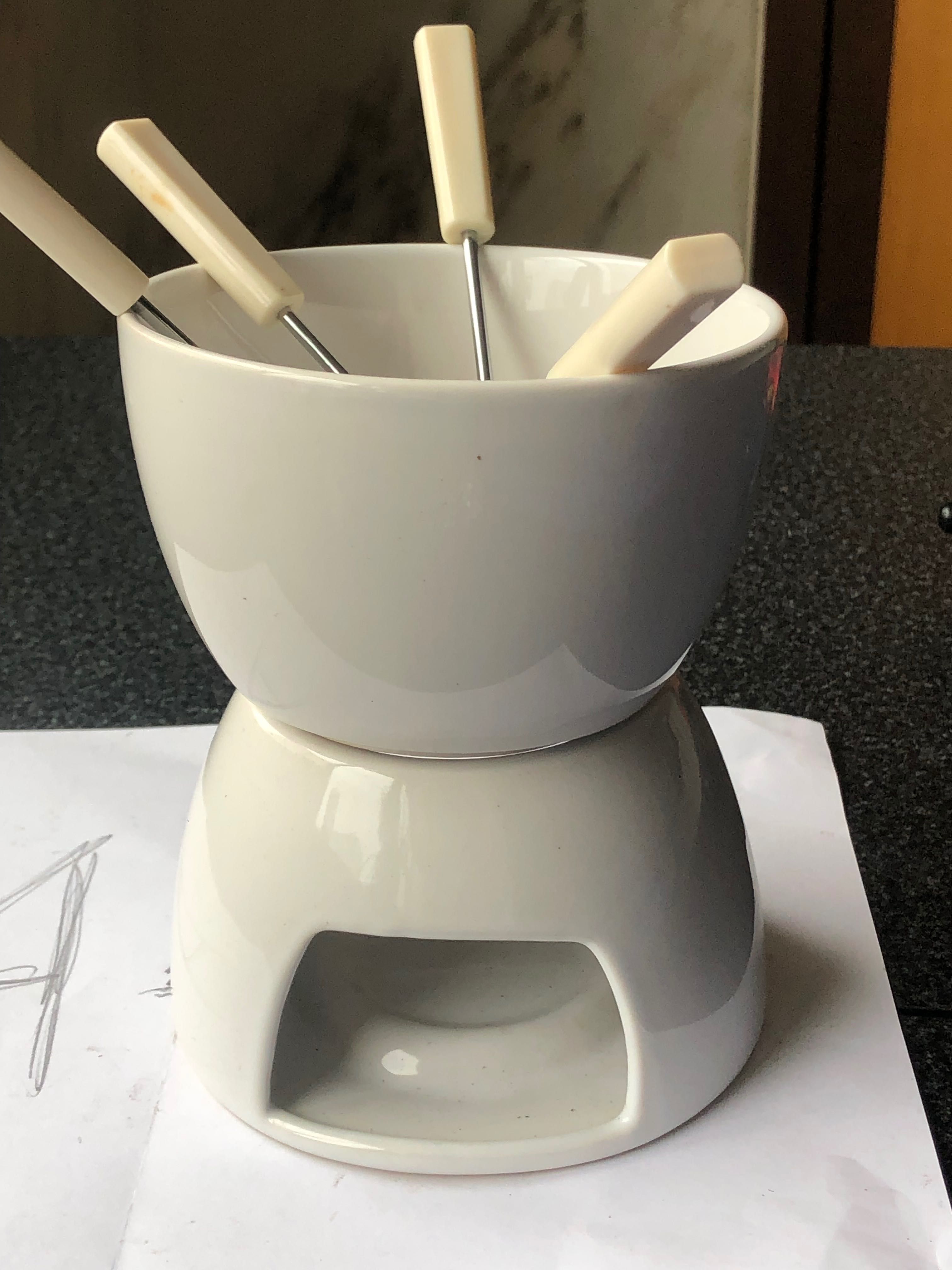 Fondue Cerâmico branco nunca utilizado