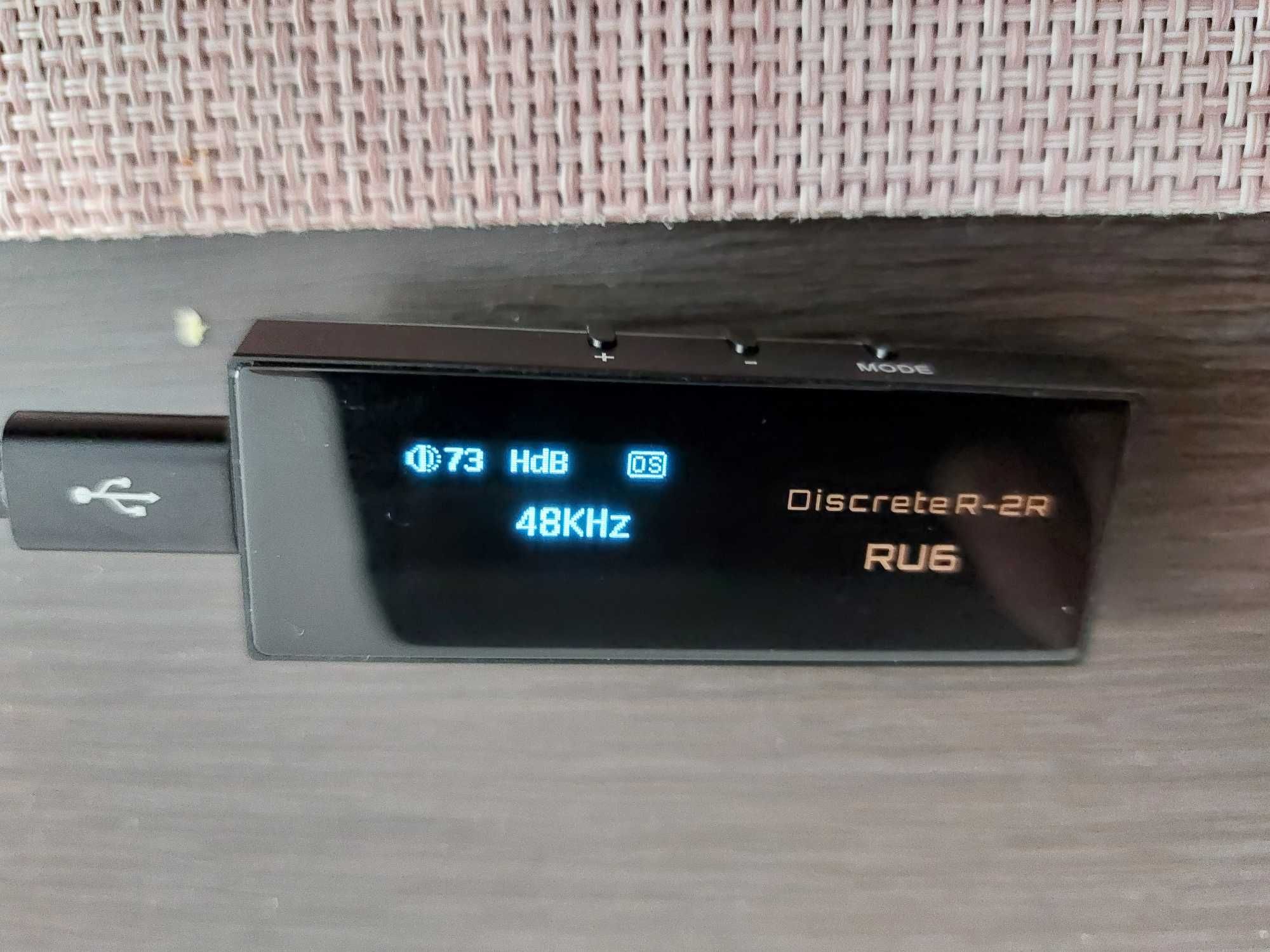 Cayin RU6 - Przenośny DAC/Amp dongiel USB