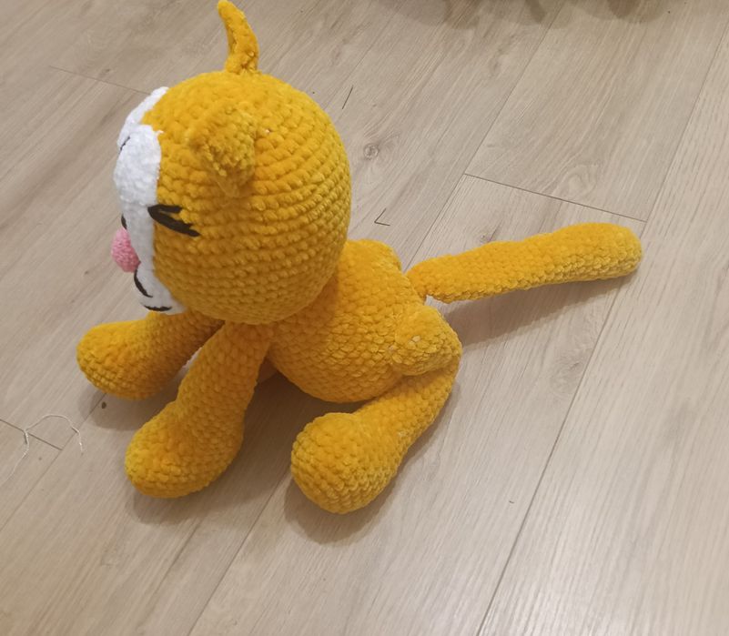 Kot Garfield maskotka rękodzieło