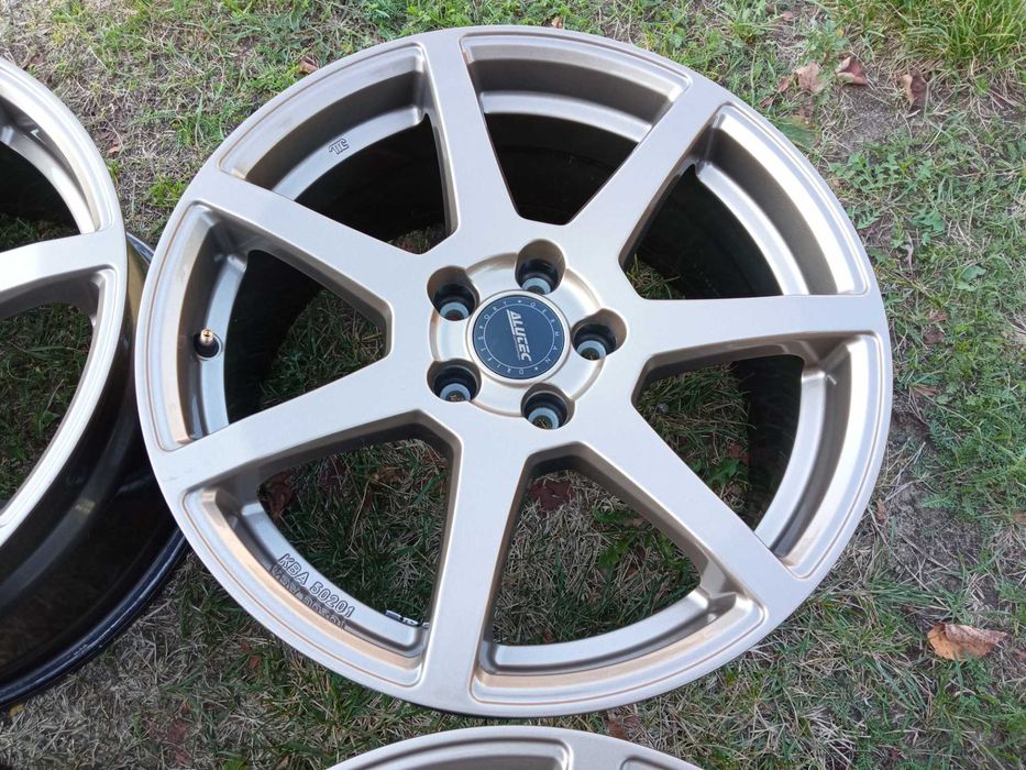 Felgi Alutec 18cali 5x112 et40 8,5J Audi Seat Skoda Metcedes VW